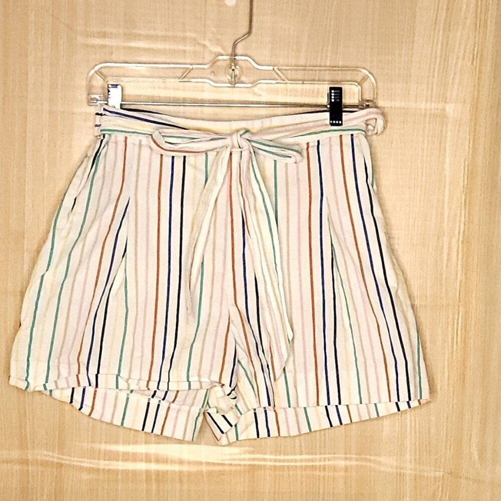 J. Crew Womens White Shorts Bright Stripes Pull On With Belt 6